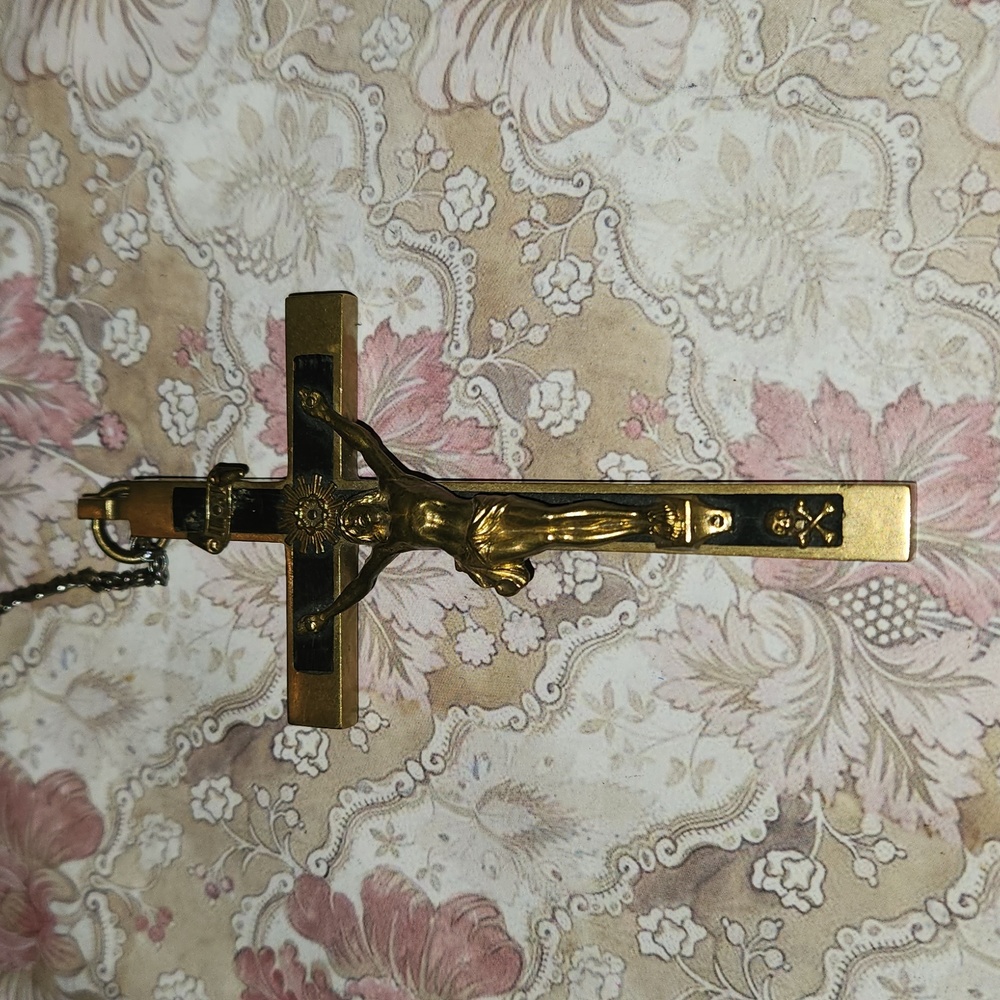 Antique Metal Brass & Ebony Wood Skull & Crossbone 5"x2.5" Crucifix Cross Rosary